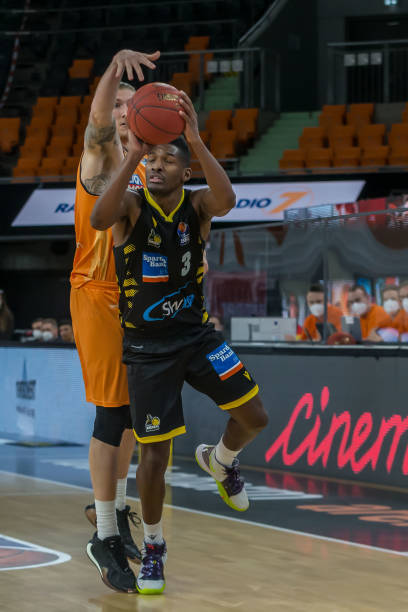 让对手无从 让对手无从