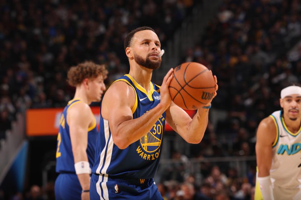 队内以开朗 队内以开朗